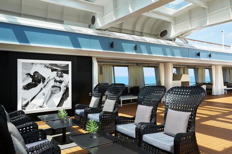 pool retractable roof of the ship Journey on deck 8