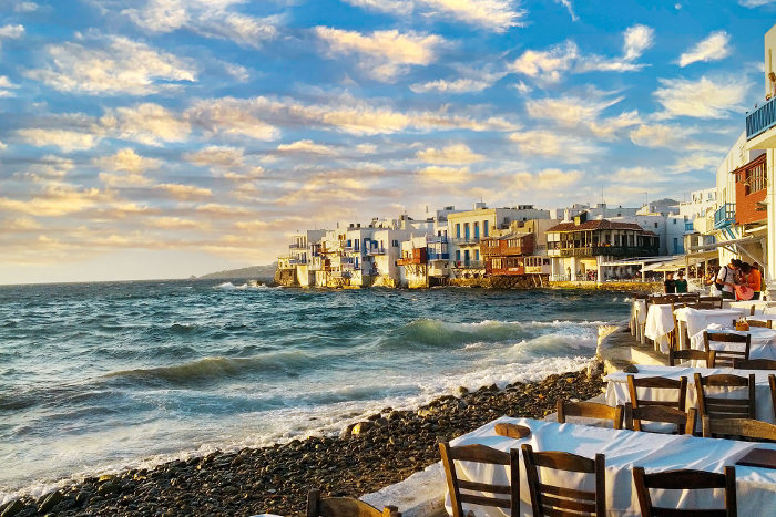 island of Mykonos town